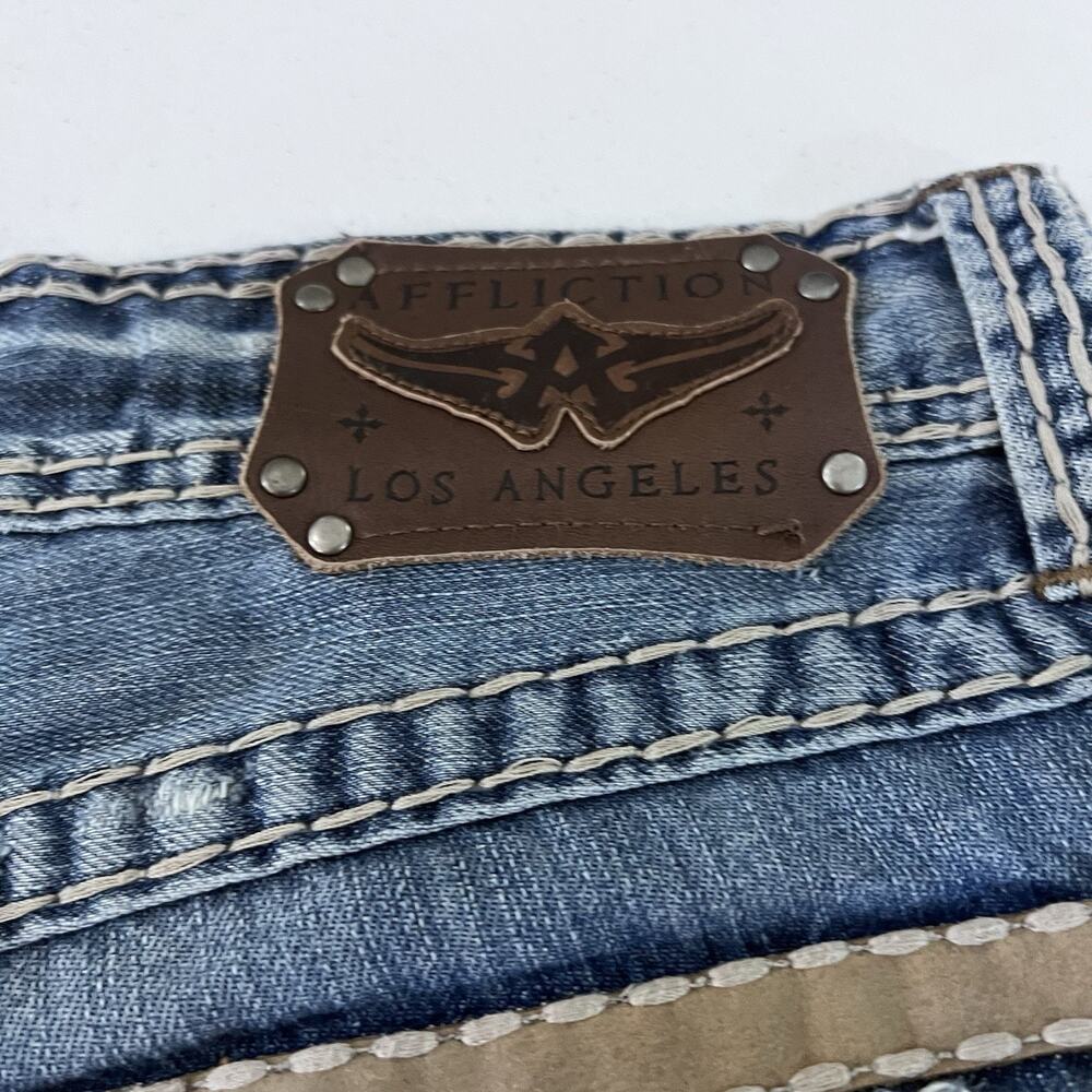 Affliction Mens Jeans Cooper 32 Long Relaxed Boot Cross Patches Blue Wash Y2K LA - Picture 9 of 14